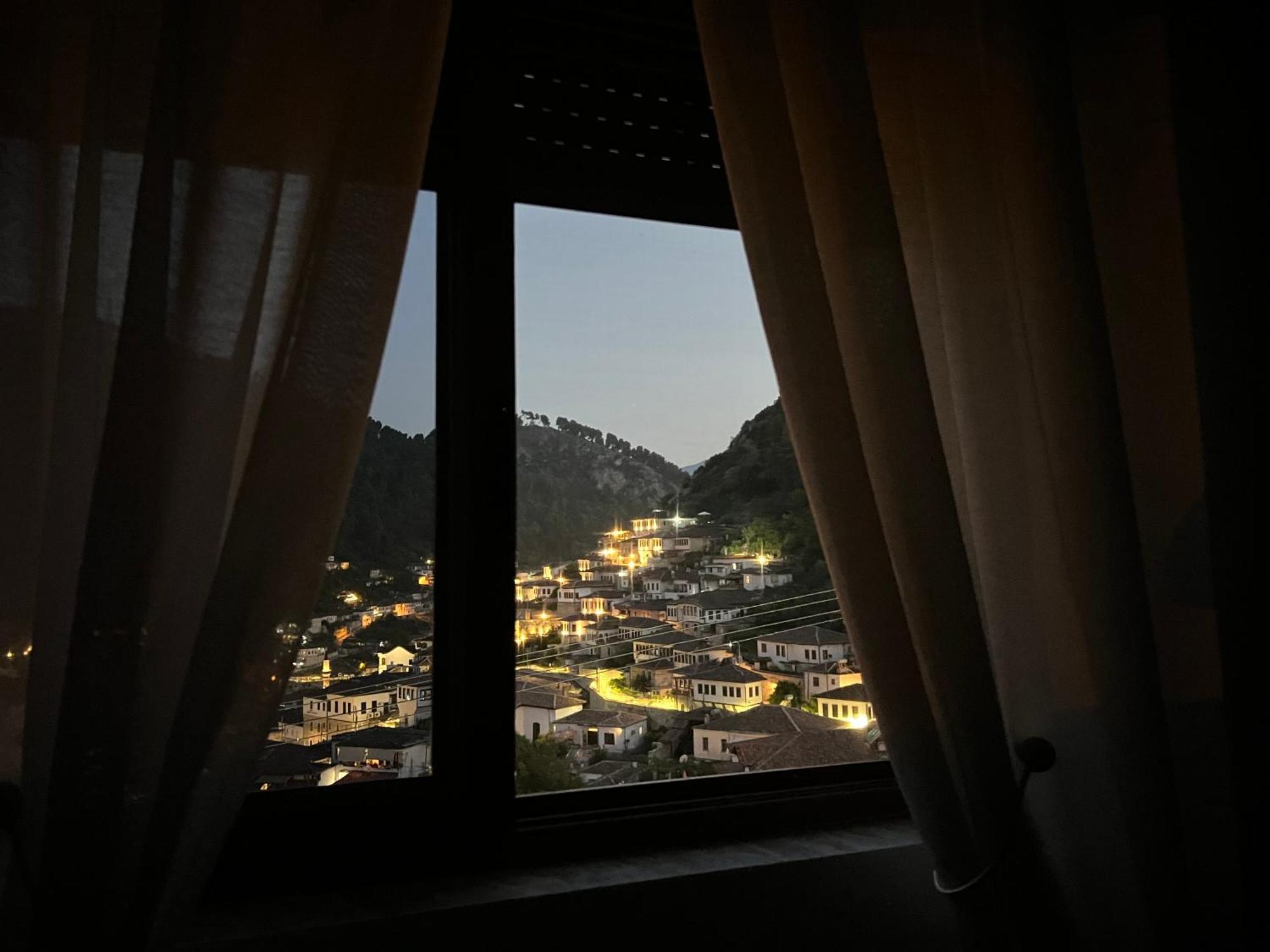 Villa Dona 培拉特 外观 照片